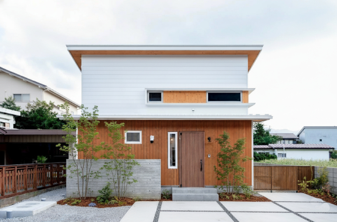 MOKUREISM（モクリズム）