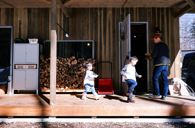 サノコウムショ